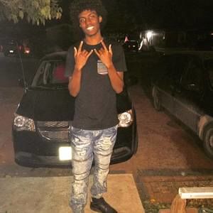 Meet your Posher, Jonathan